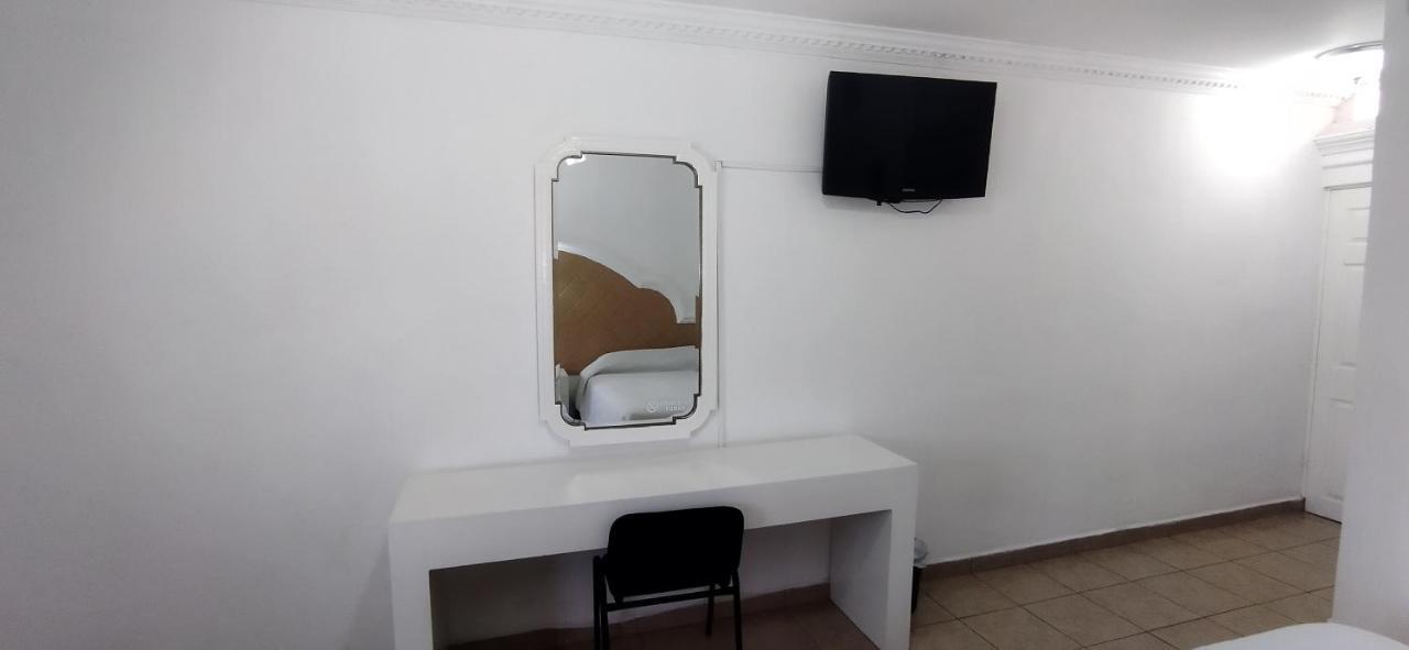 Hotel Casa Blanca Эройка-Каборка Экстерьер фото